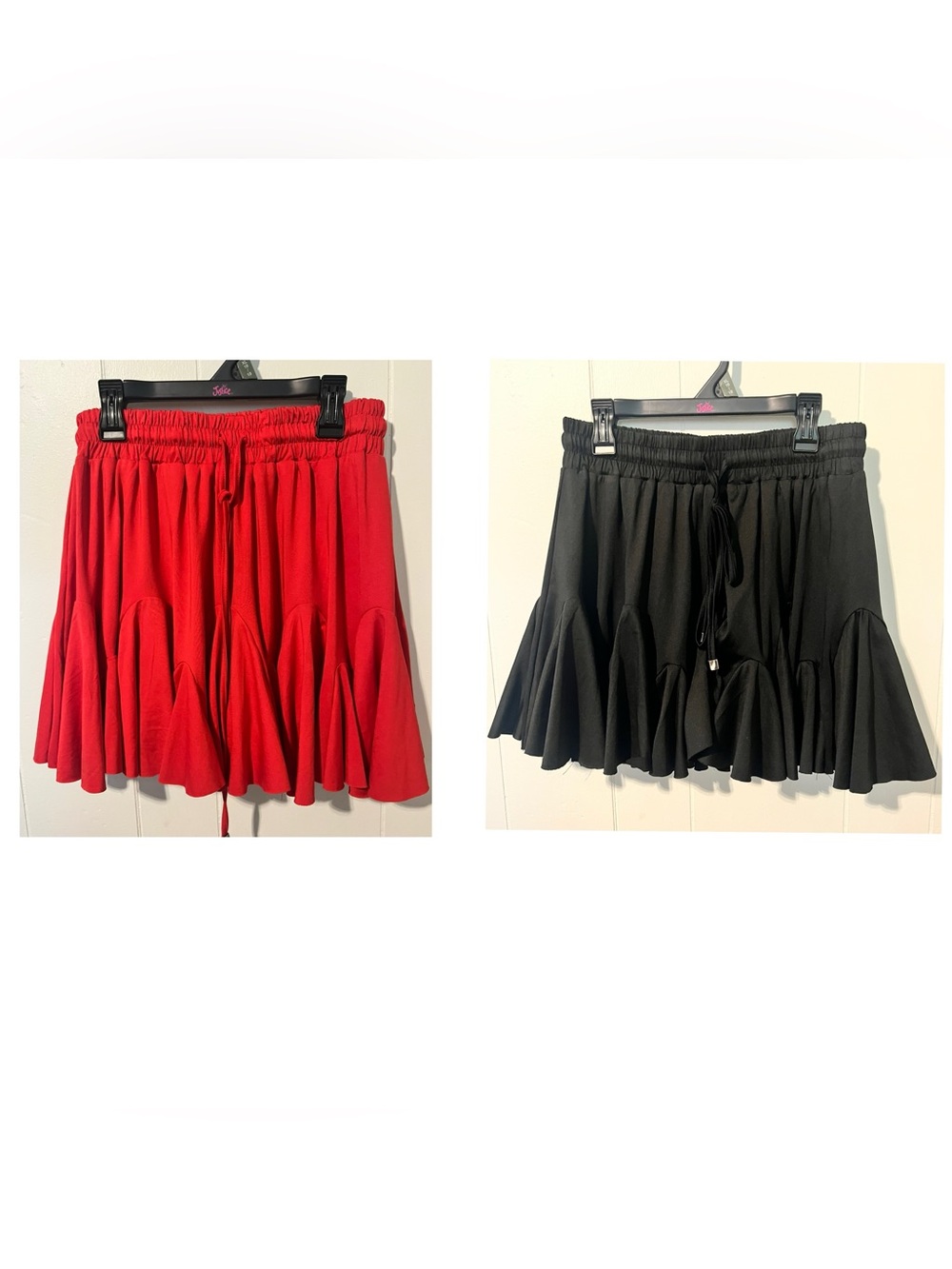 Timing Ruffle-Hem Drawstring Skorts in Red and Black